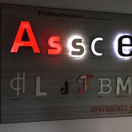 Leuchtreklame - Impressionen