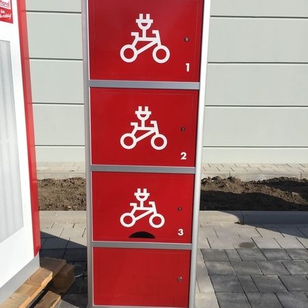 E-Ladesäulen - Impressionen